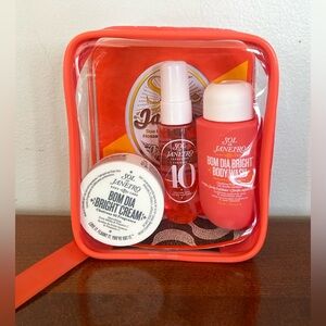 NWOT Sol de Janeiro Bom Dia Bright Jet Set